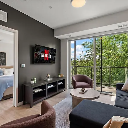 Modern Luxury 1Bd Condo In Downtown Minneapolis, Minutes From Minneapolis Convention Center & US Bank Arena